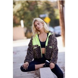 Free People Movement Fleece 🐆💚